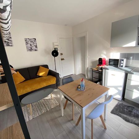 Enghien-Les-Bains : Studio Au Coeur Du Centre Ville エクステリア 写真