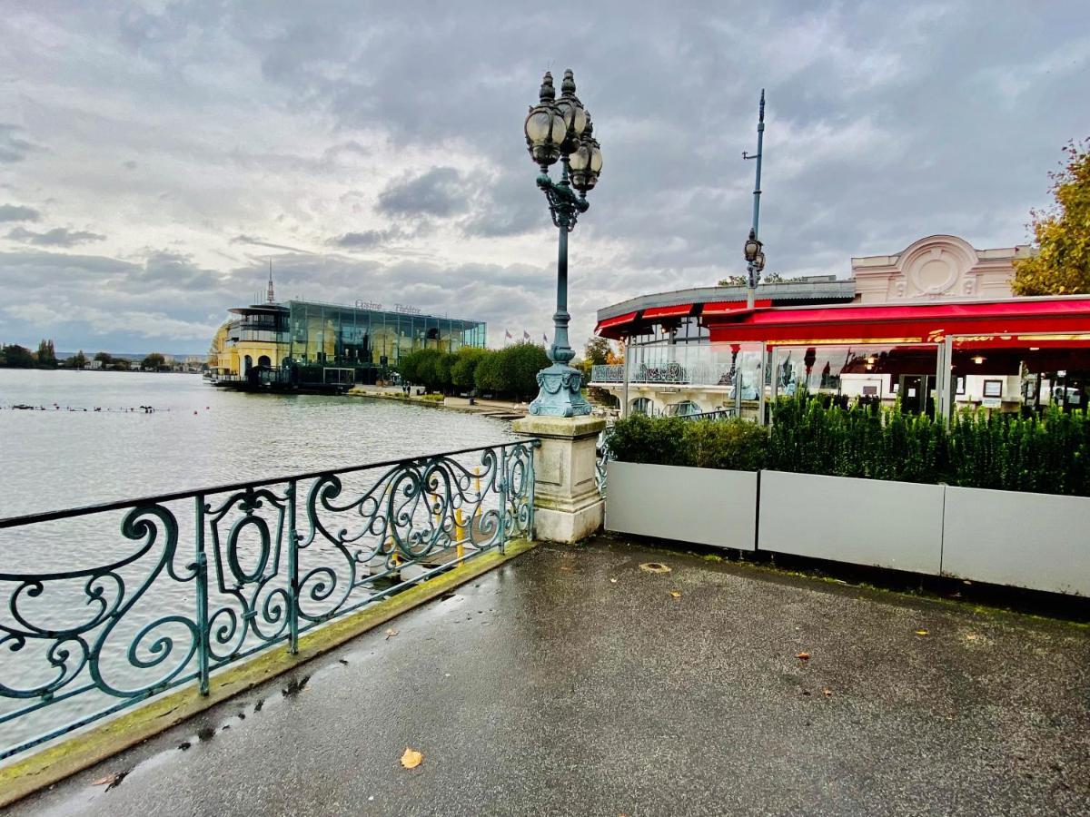 Enghien-Les-Bains : Studio Au Coeur Du Centre Ville エクステリア 写真